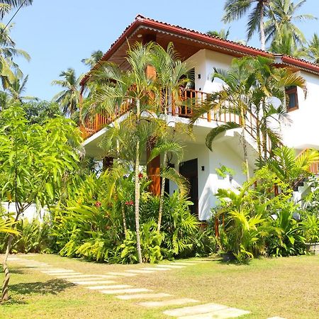 Anb Surf View Hotell Tangalle Eksteriør bilde