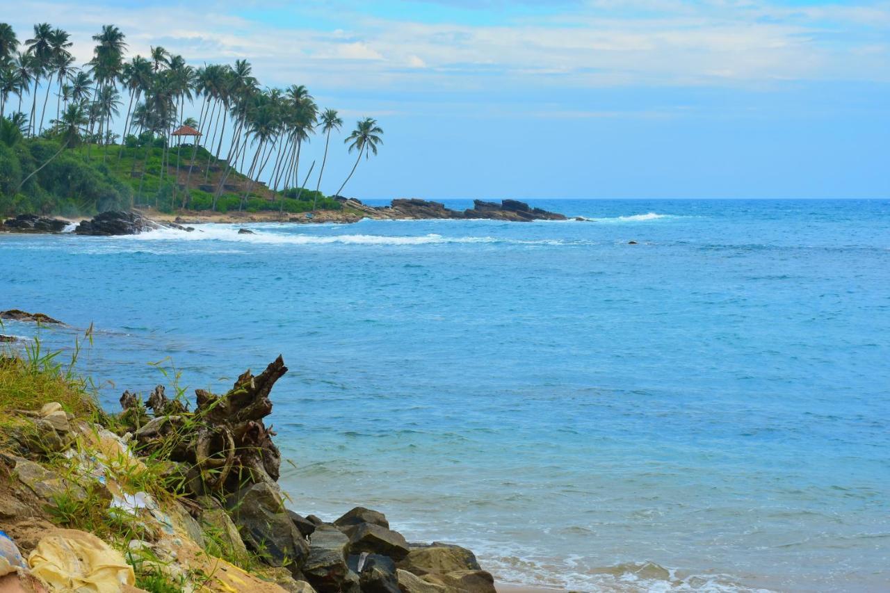Anb Surf View Hotell Tangalle Eksteriør bilde