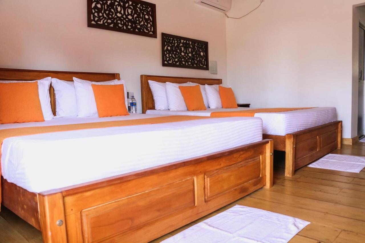 Anb Surf View Hotell Tangalle Eksteriør bilde