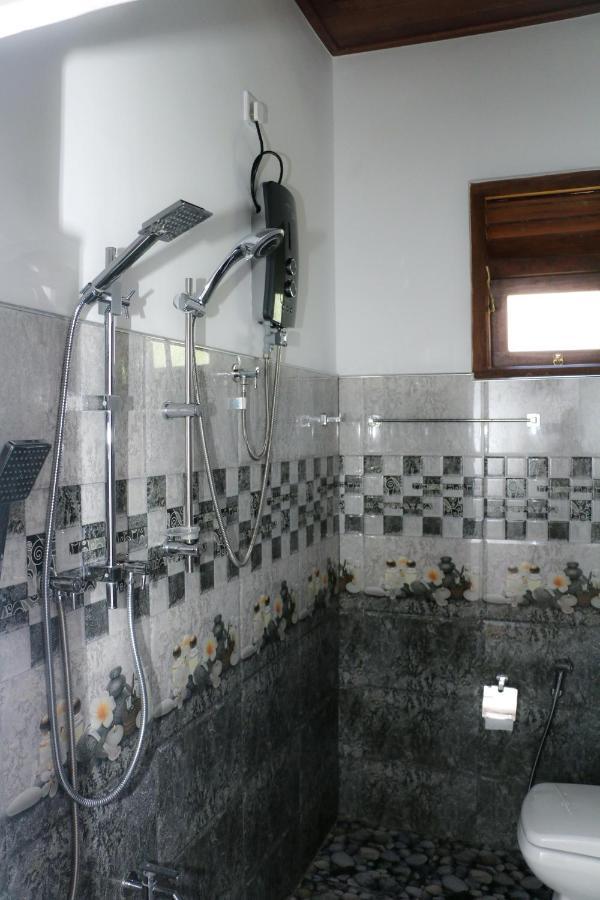 Anb Surf View Hotell Tangalle Eksteriør bilde