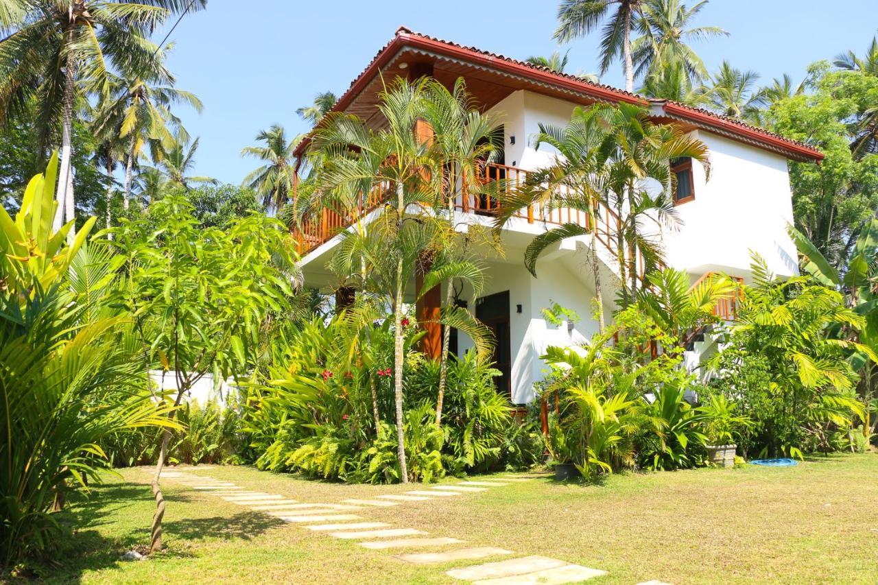 Anb Surf View Hotell Tangalle Eksteriør bilde