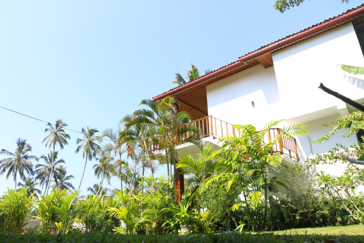 Anb Surf View Hotell Tangalle Eksteriør bilde