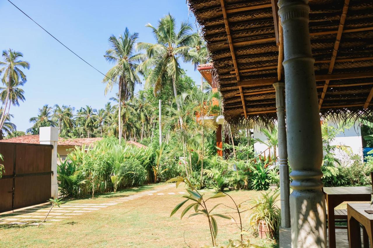 Anb Surf View Hotell Tangalle Eksteriør bilde