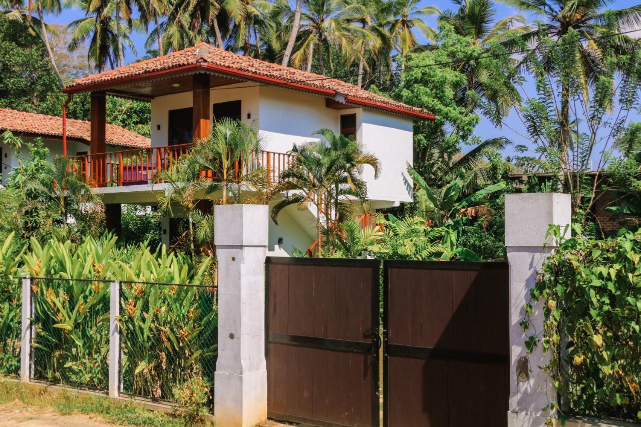 Anb Surf View Hotell Tangalle Eksteriør bilde